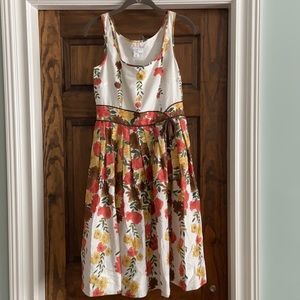 Ann Taylor Loft Vintage dress Never worn!    Size (4)